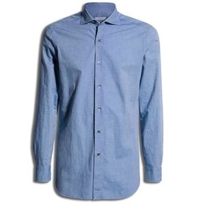 Sky blue lightweight chambray tailored shirt